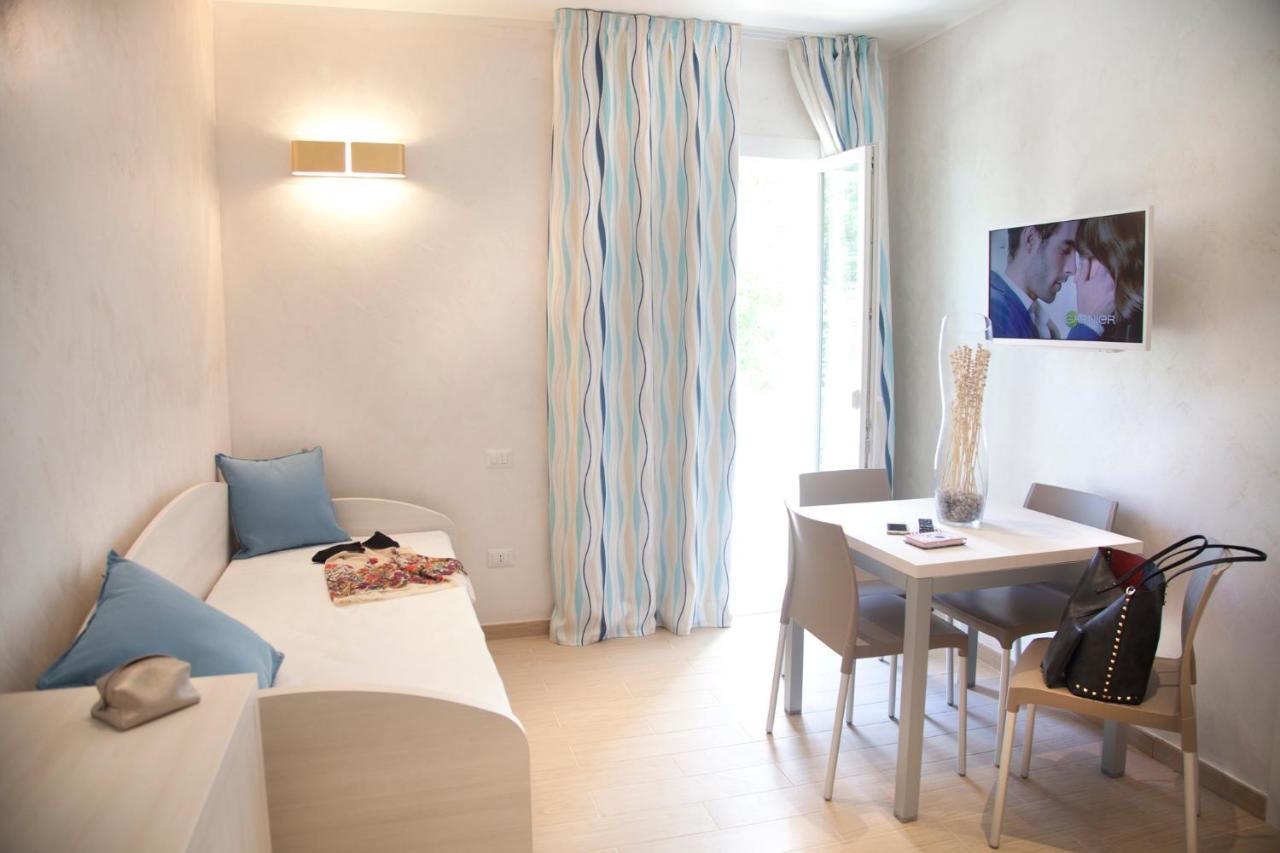 Marina Beach Aparthotel Rimini Exterior foto