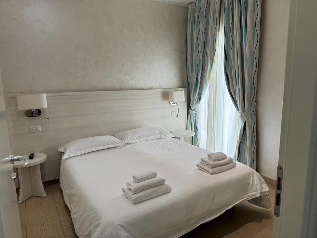 Marina Beach Aparthotel Rimini Exterior foto